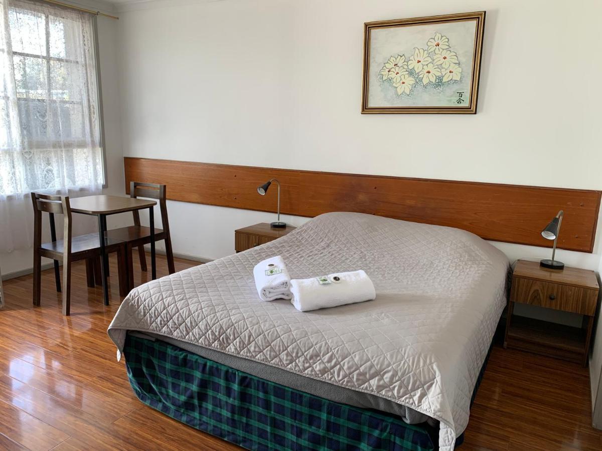 Beaconsfield Lodge Motel エクステリア 写真