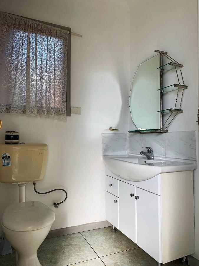 Beaconsfield Lodge Motel エクステリア 写真