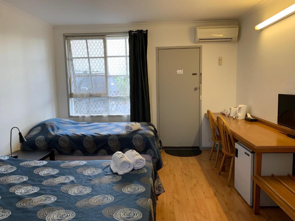 Beaconsfield Lodge Motel エクステリア 写真