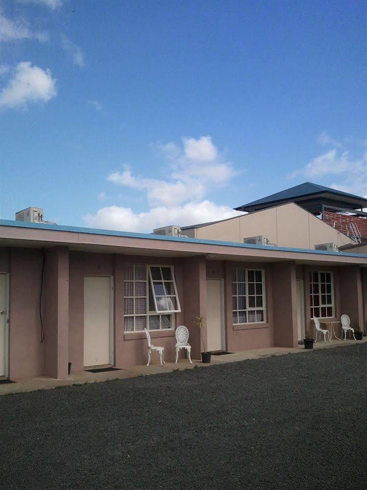 Beaconsfield Lodge Motel エクステリア 写真